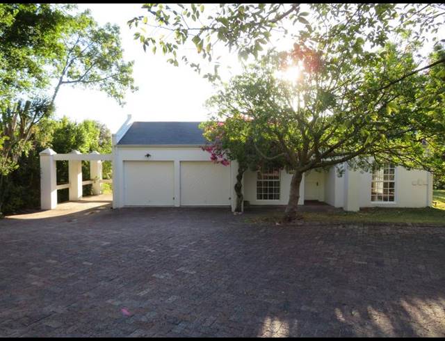 3 BEDROOM HOUSE FOR SALE IN ZEVENWACHT FARM VILLAGE